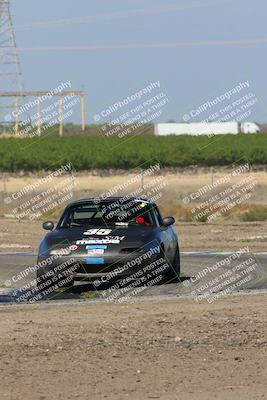 media/Apr-30-2022-CalClub SCCA (Sat) [[98b58ad398]]/Group 5/Race (Outside Grapevine)/